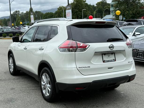 2016 Nissan Rogue SV - Power Liftgate, Navigation, 360 Cameras image 7