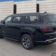 2023 Jeep Wagoneer Series III thumbnail image 4