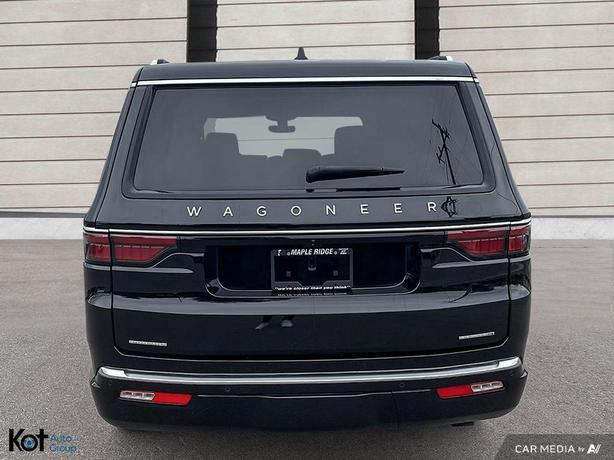 2023 Jeep Wagoneer Series III image 5