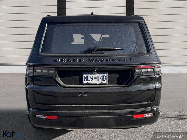 2023 Jeep Grand Wagoneer Series II Obsidian image 5