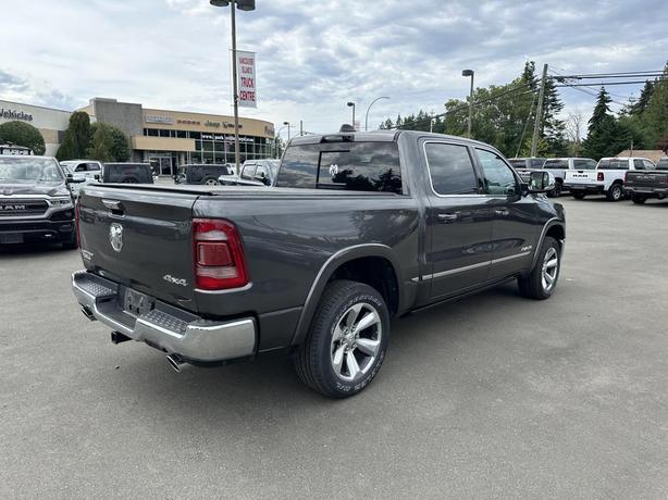 2022 RAM 1500 Limited image 5