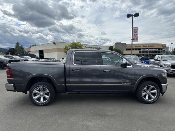 2022 RAM 1500 Limited image 6