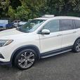 2017 Honda  Pilot Touring thumbnail image 2