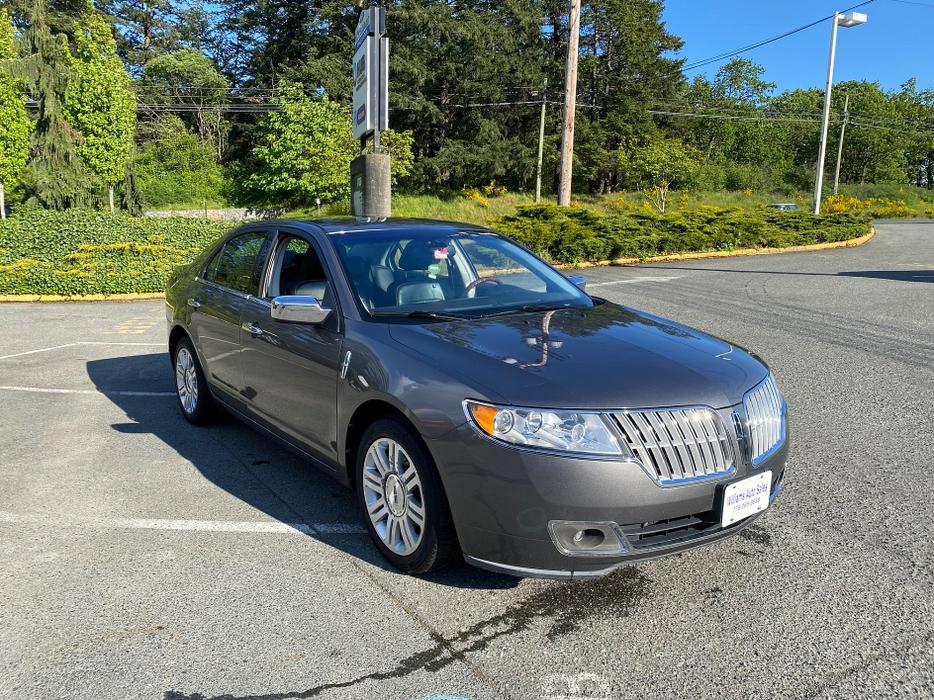 2010 Lincoln  MKZ Luxury Touring awd display photo
