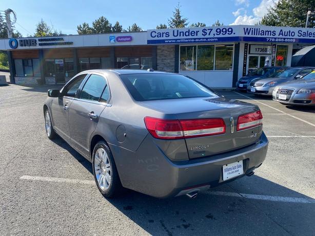 2010 Lincoln  MKZ Luxury Touring awd image 7