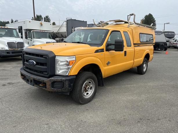 2013 Ford F-250 SD XLT SuperCab Long Bed 4WD Diesel with work top canopy image 1