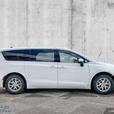 2021 Chrysler Grand Caravan SXT | Apple CarPlay & Android Auto | Second-Row Remo thumbnail image 4
