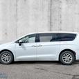 2021 Chrysler Grand Caravan SXT | Apple CarPlay & Android Auto | Second-Row Remo thumbnail image 8