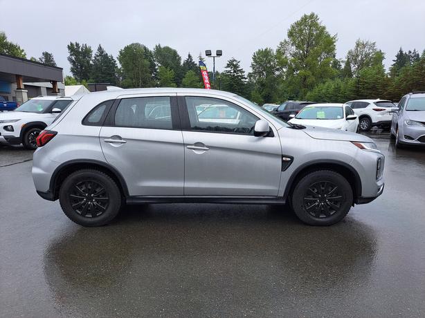2020 Mitsubishi RVR FWD - Heated Seats, Back-Up Camera image 5