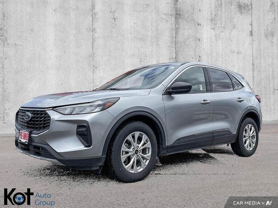 2023 Ford Escape Active | Built Ford Tough | AWD | Apple CarPlay & Android Auto  display photo