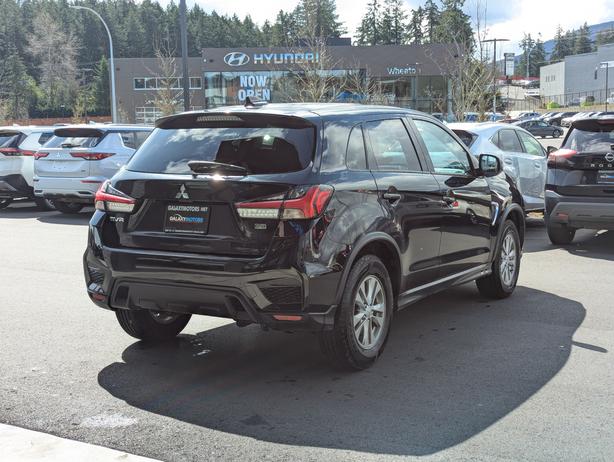 2021 Mitsubishi RVR SE - 4x4, Heated Seats, Apple CarPlay/Android Auto image 6