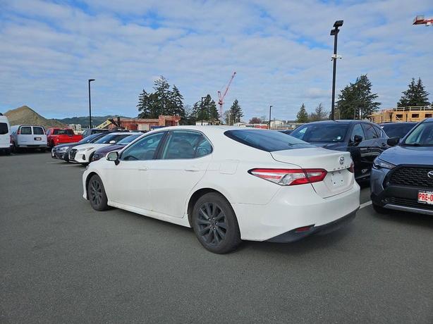 2019 Toyota Camry LE 4DR | Backup Camera | Bluetooth Connect! image 4