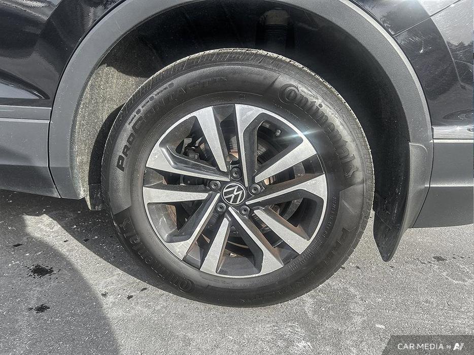 2022 Volkswagen Tiguan Trendline | No Reported Accidents! display photo