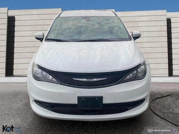 2022 CHRYSLER GRAND CARAVAN image 2