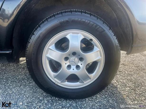 2004 MERCEDES-BENZ M-CLASS image 6