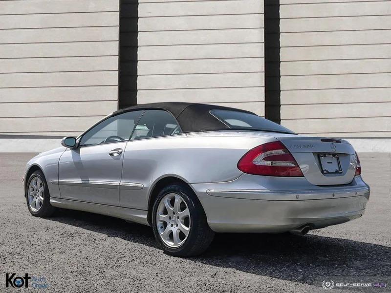 2004 MERCEDES-BENZ CLK-CLASS display photo
