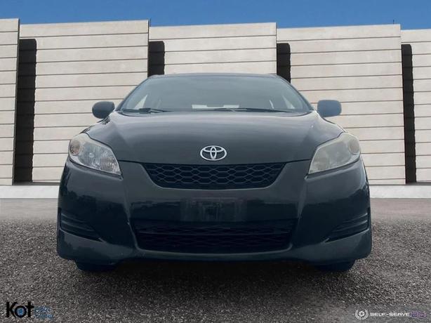 2011 TOYOTA MATRIX image 2