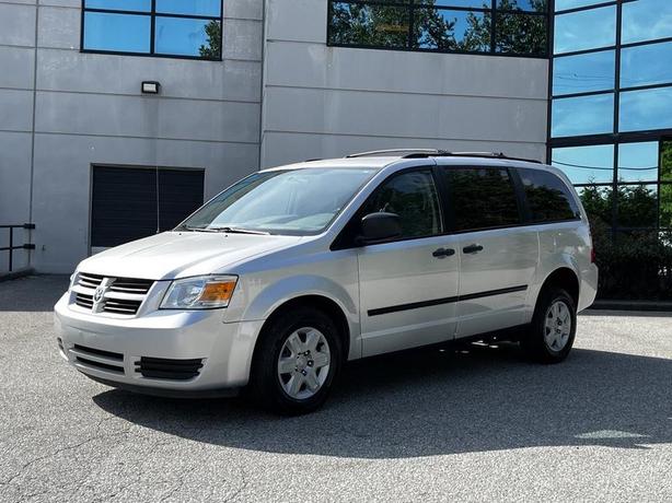 2009 Dodge Grand Caravan SE Wheelchair Accessible 4-Passenger Van image 5