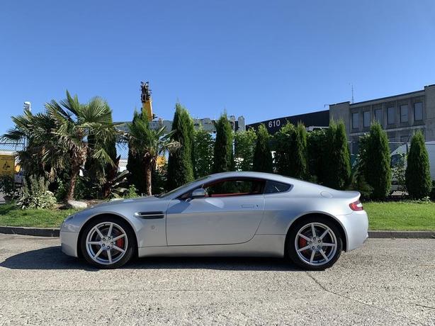 2008 Aston Martin Vantage V8 4.3 JDM Import image 2