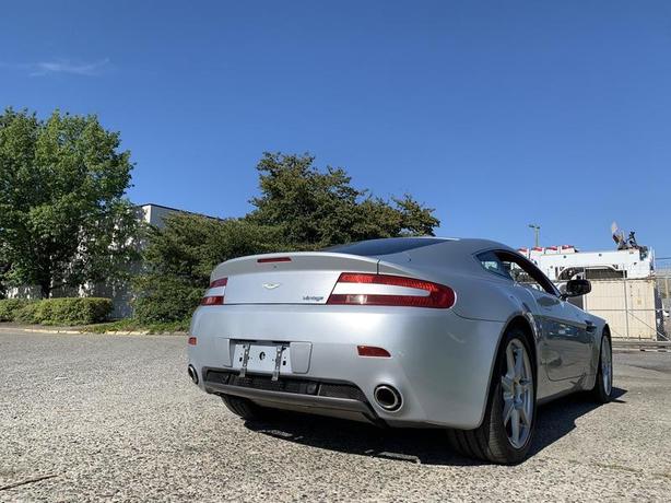2008 Aston Martin Vantage V8 4.3 JDM Import image 4