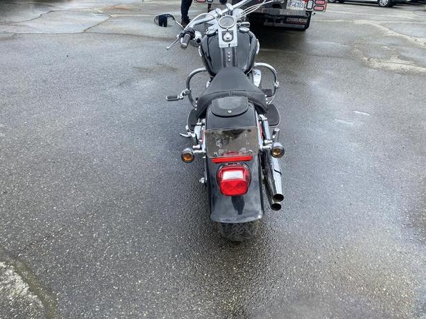 2008 Harley-Davidson FLSTFI Softail Motorcycle image 4