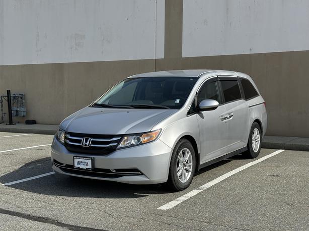 2015 Honda Odyssey image 3