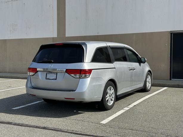 2015 Honda Odyssey image 6