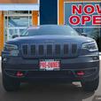 2019 Jeep Cherokee Trailhawk 4x4 | Bluetooth Connect | No Reported Accidents! thumbnail image 2
