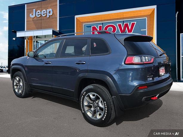 2019 Jeep Cherokee Trailhawk 4x4 | Bluetooth Connect | No Reported Accidents! image 4