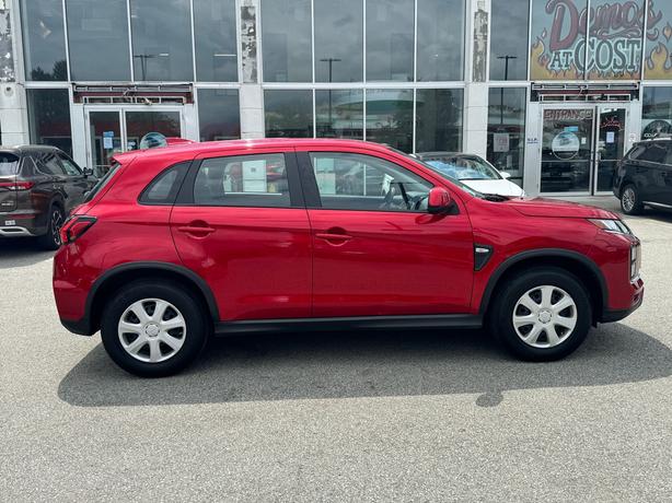 2024 Mitsubishi RVR ES - Heated Seats, Apple Carplay/Android Auto image 4