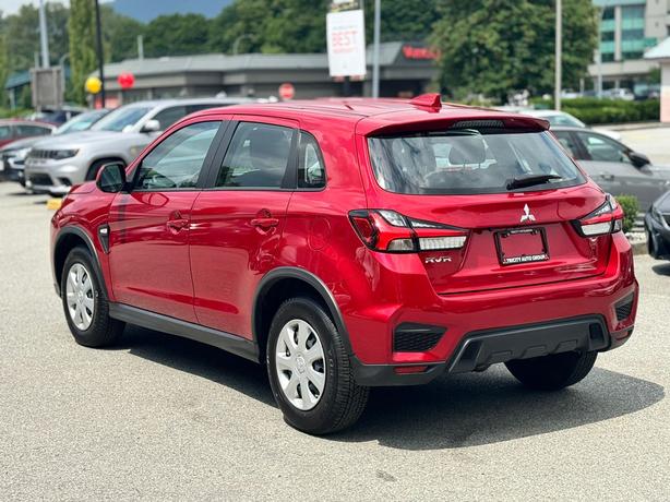 2024 Mitsubishi RVR ES - Heated Seats, Apple Carplay/Android Auto image 7