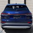 2023 Audi Q4 e-tron BASE thumbnail image 5