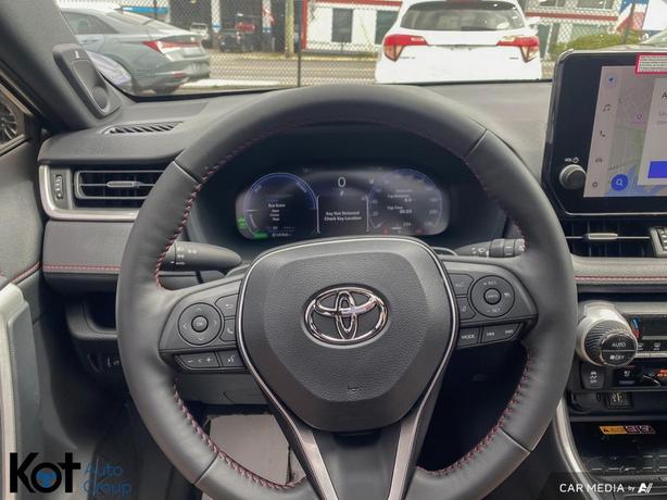2024 Toyota RAV4 Prime XSE image 7