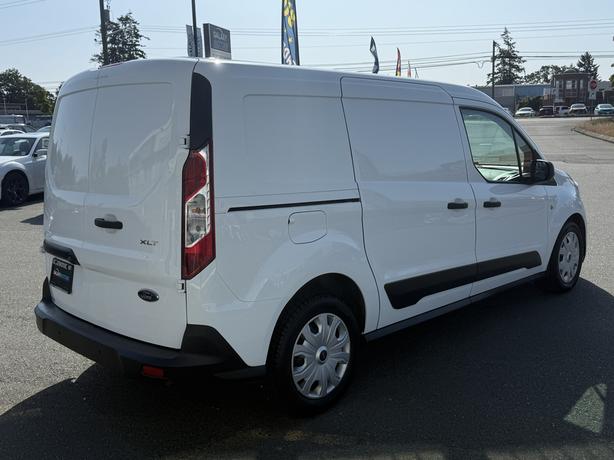 2021 Ford Transit Connect XLT - Rain Sensing Wipers & Front Fog Lights image 6