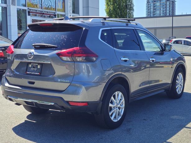 2019 Nissan Rogue SV - No Accidents, One Owner, Panoramic Sunroof image 6