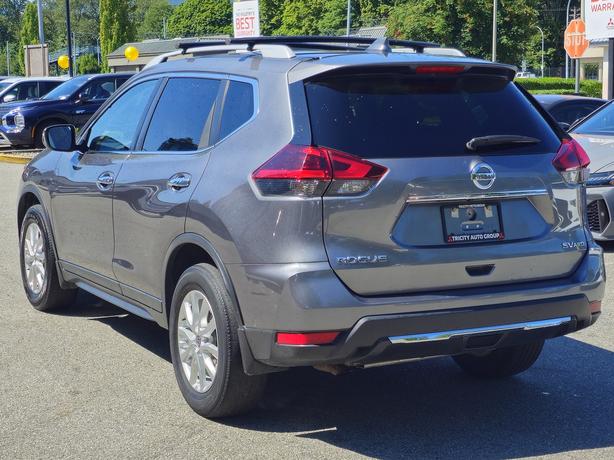 2019 Nissan Rogue SV - No Accidents, One Owner, Panoramic Sunroof image 8