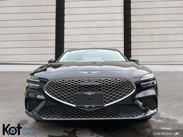 2024 Genesis G70 2.5T PRESTIGE image 2