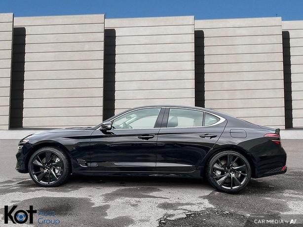 2024 Genesis G70 2.5T PRESTIGE image 3