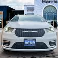 2024 Chrysler Pacifica Hybrid Pinnacle thumbnail image 2