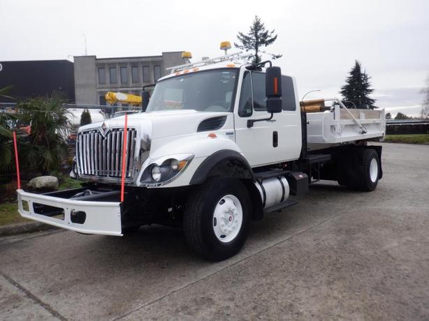 2010 International 7300 Workstar Dump Truck Air Brakes Diesel image 2