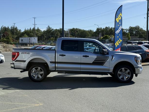 2023 Ford F-150 XLT 4WD - Power Driver's Seat & Air Conditioning image 5