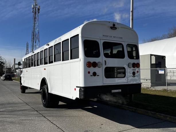 2022 Blue Bird Vision 45 Passenger Bus 4WD image 8