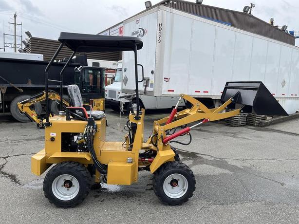 2024 AGT KRW23 Mini Loader 739CC Gas Engine 4x4 (New) image 7