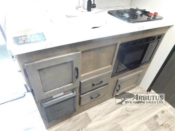Used 2022 Venture RV Sonic Lite SL150VRB image 6