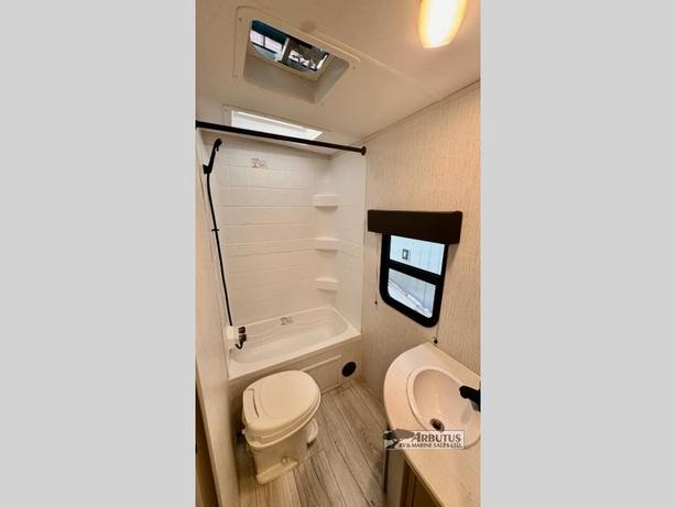 Used 2022 Heartland North Trail 24BHS image 7