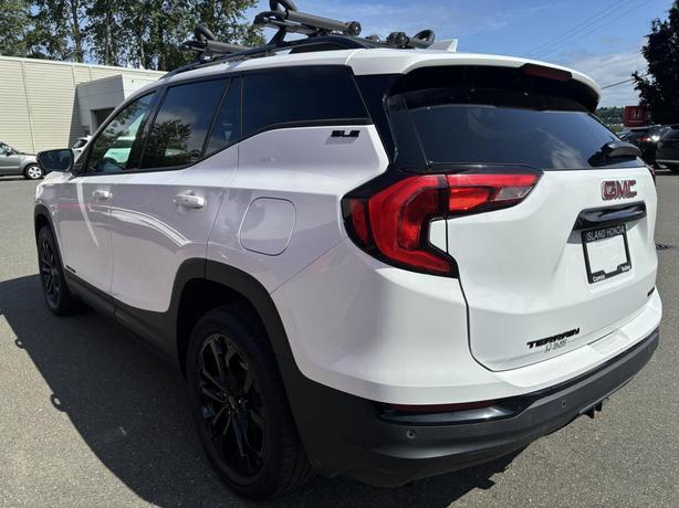 2021 GMC Terrain SLE image 5