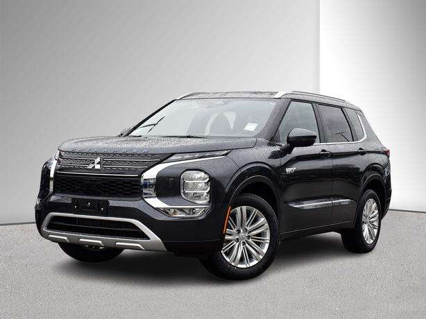 2025 Mitsubishi Outlander PHEV SE - $10,000 Discount, Manager Demo! image 1