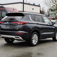 2025 Mitsubishi Outlander PHEV SE - $10,000 Discount, Manager Demo! thumbnail image 5