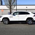 2023 Volkswagen Atlas Cross Sport Highline - Manager Demo, Leather, Sunroof thumbnail image 2