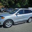 2012 Hyundai  Santa Fe SE thumbnail image 2
